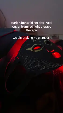 LMAO WE CAN SHARE ITS FINE #redlight #redlighttherapy #redlightmask 
