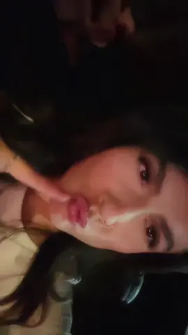 😜
