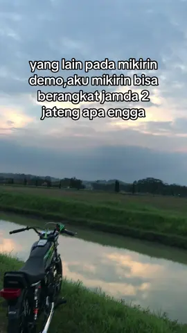sekolah🥹#rxking135cc #rxkingindonesia #jamda2jateng #yrki_indonesia 
