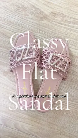 Grabe ang ganda ng leather flat na to #sandal #flatsandals #sandalforwomen #classysandal 
