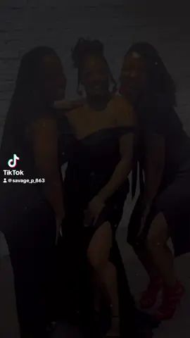 #Outside #The Minniefield’s Wedding #BlackLive #My Girls @Precious P @Brina 🖤