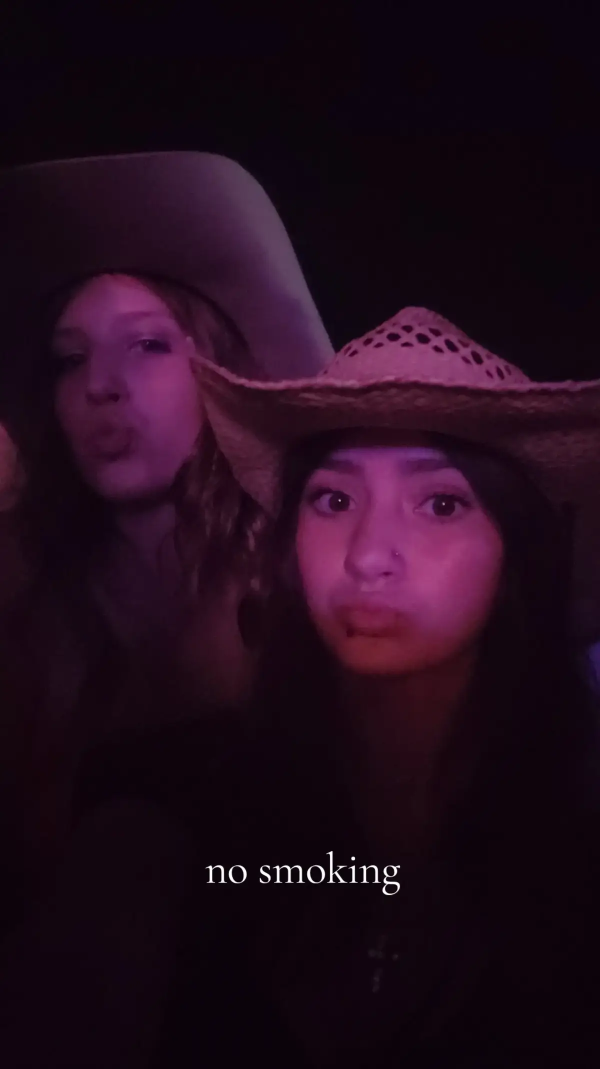 1 month with the best! #only20minsaway #ihatelongdistance @Sheluvxav_ 