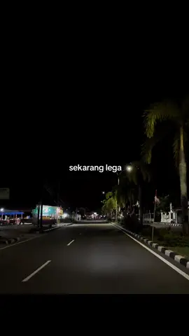 liat foto orang yg dulu bucin sekarangnya asing👀