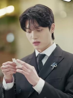 Dapatkan lebih banyak drama pendek