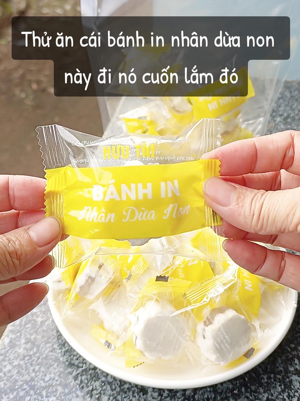 Ăn 1 lần là ghiền luôn nha 👍👍 #mocannhienn #banhin #banhinnhanduanon #banhinmini #anvat  @Nhiên nhẹ nhàng🦋🦋  @Nhiên nhẹ nhàng🦋🦋  @Nhiên nhẹ nhàng🦋🦋 