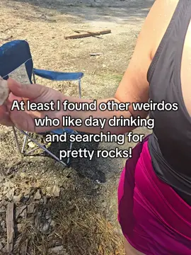 Why am I like this?? #rockho#daydrinking#weird 