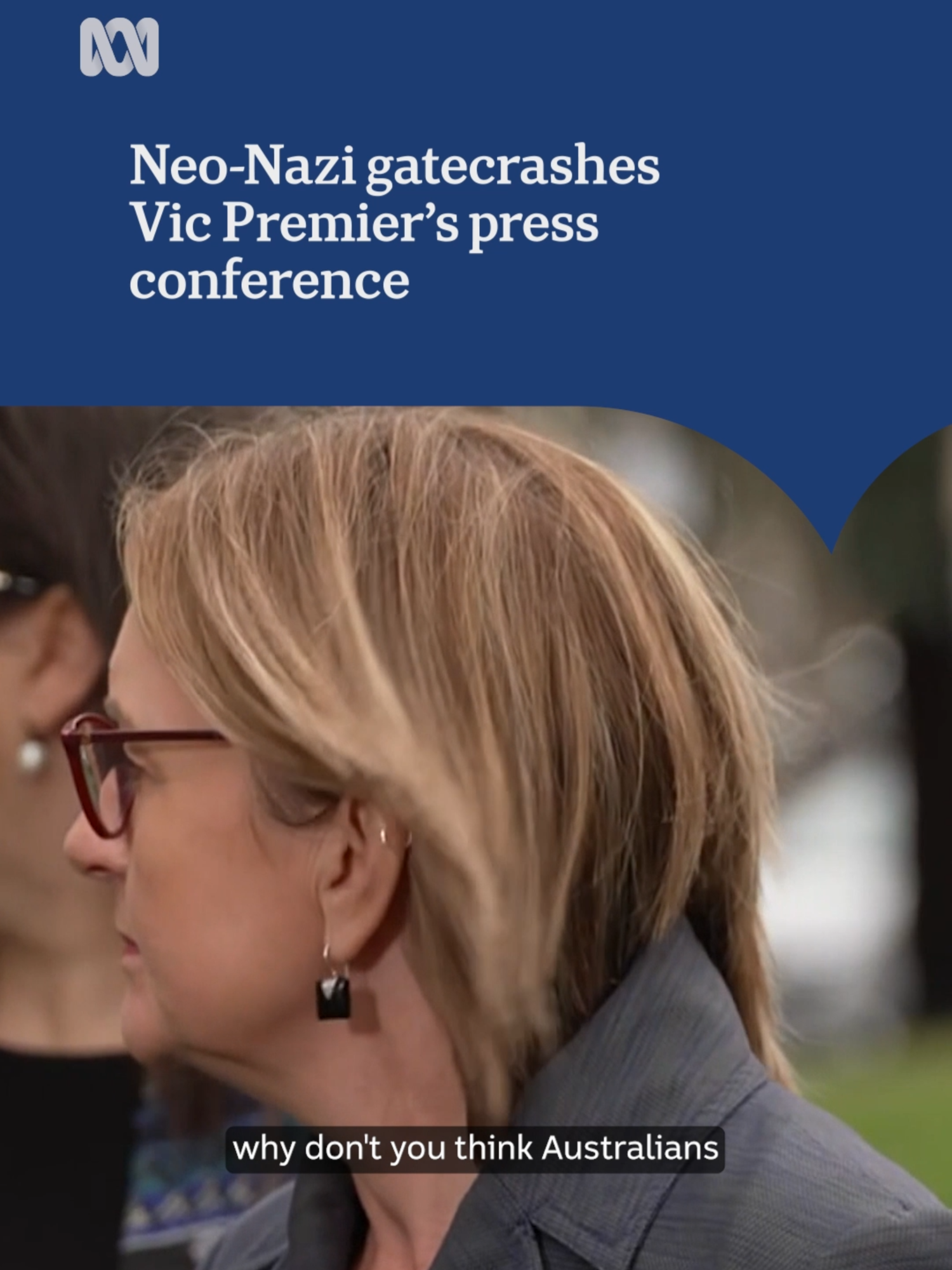 Neo-Nazi leader Thomas Sewell has gatecrashed a press conference held by Victorian Premier Jacinta Allan, making false claims about protest rights as she addressed media. The press conference was cut short as Mr Sewell was moved away from the area by security. #ABCNewsVIC #ABCNews