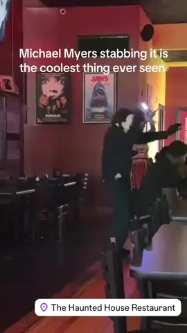 This is the real Michael Myers of Cleveland Ohio. 10/10 the best dancer ever !  #fypシ #michaelmyers #thehauntedhouserestaurant #viral #michaelmyerscle 