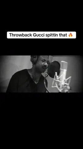 “I’m tryna come down the chimney with a 100 mill so many 100 dolla bills that it give u chills” -Gucci Mane #aro_830 #cadillacbaby #aro_g #cadillacbabyent 