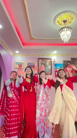 Dashain aayo hai❤️@Sᥫ᭡ @😘😘😘 @Sarita Tamang 