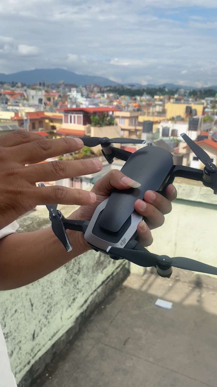 Each propeller is essentially an airfoil that spins to push air downward, generating upward lift according to Newton’s third law. The spinning blades create a downward airflow and, in response, the drone is lifted upward—this is the fundamental mechanism that enables hover and ascent. #drone #rules #foryoupage #foryou #drones 