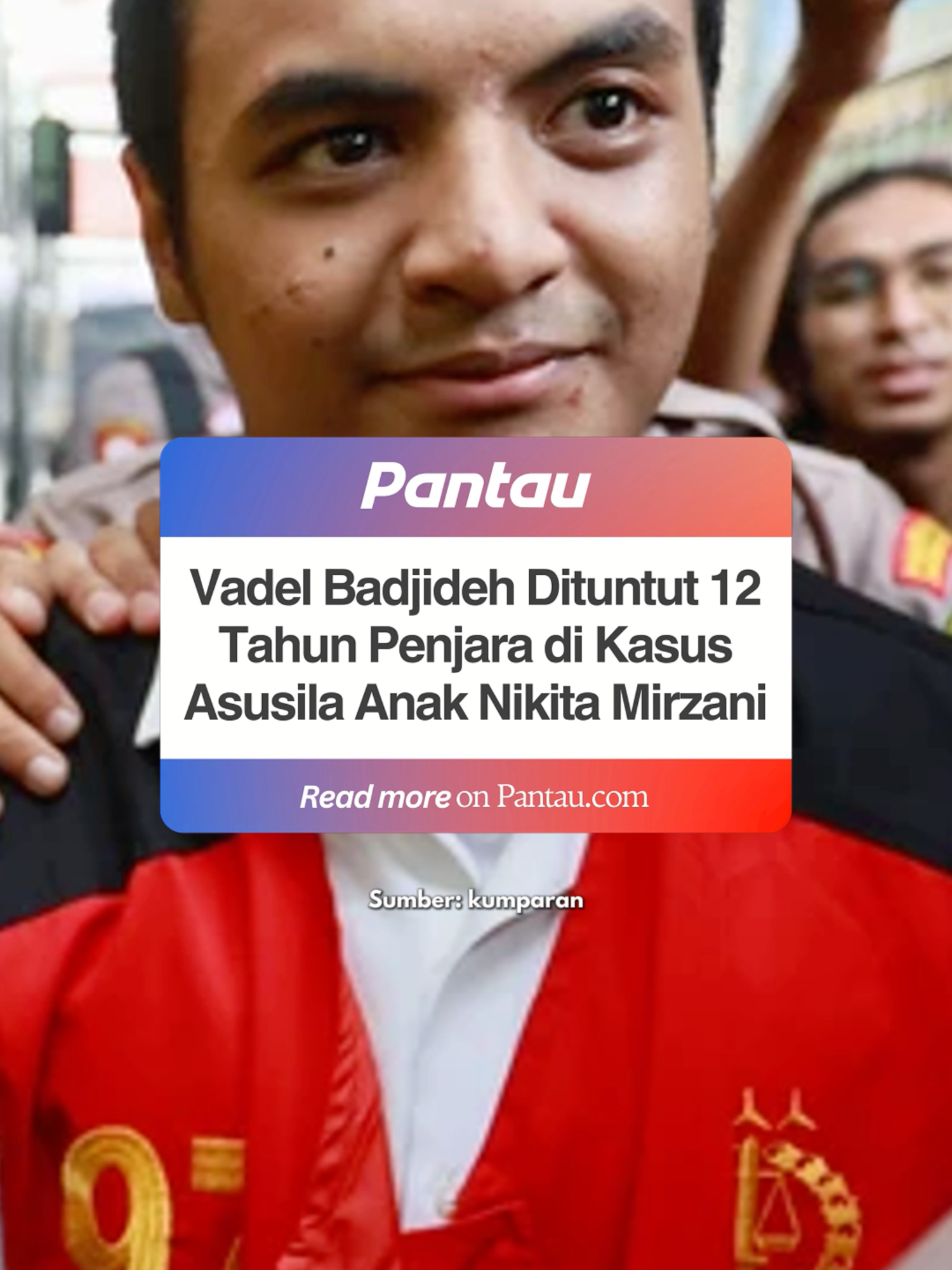 Sidang online kasus Vadel Badjideh digelar di PN Jakarta Selatan pada 1 September 2025. Jaksa menuntut 12 tahun penjara dan denda Rp1 miliar terkait dugaan asusila terhadap anak Nikita Mirzani. Sidang berikutnya akan dengarkan pembelaan terdakwa. #VadelBadjideh #NikitaMirzani #KasusAsusila #BeritaViral #FYP #HotNews #SidangOnline