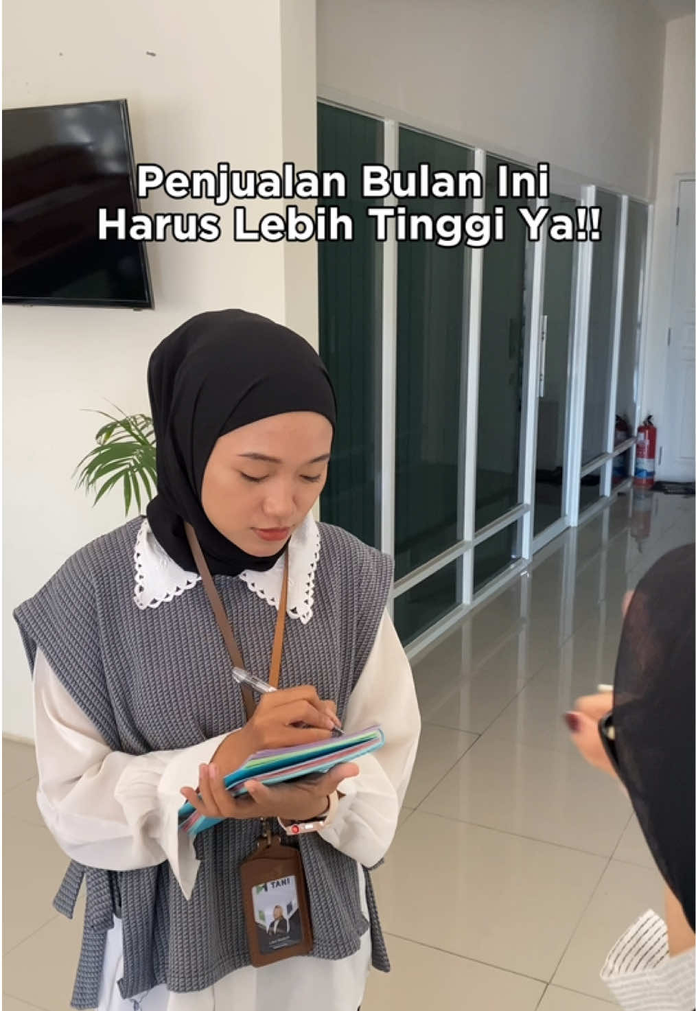 Siap ACC 🫡 @Sales&Marketing Mtani | Padi  Panen lebih cepat, hasil lebih banyak. Cuss pesan benih #M70D ke nomor 0822 9883 9845 dan bisa langsung ke toko pertanian terdekat.  #BenihUnggulan #BenihM70D #UmurGenjahM70D