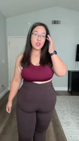 @Showitty #showitty #flareleggings #plussize #apronbelly #comfy 