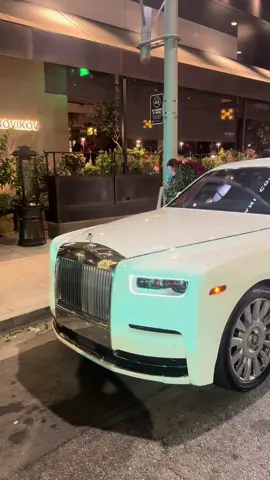 #fyp #tiktok #viralvideo #viral #rollsroyce 
