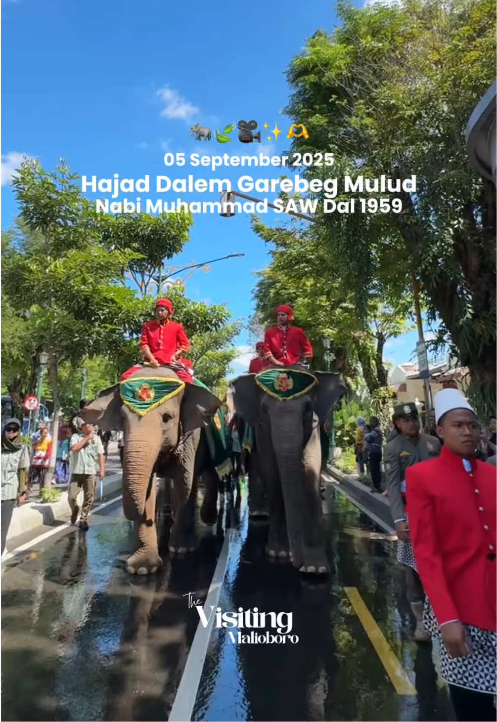 Karaton Ngayogyakarta Hadiningrat Hajad Dalem Garebeg Mulud dalam rangka memperingati Maulid Nabi Muhammad SAW Dal 1959. 📆 5 September 2025 ⏰ 09.00 - Selesai 📍 Pagelaran Kraton Jogja - Masjid Gedhe Kauman 🎟️ Terbuka untuk umum dan GRATIS #hajaddalem #garebegmulud #kratonjogja#keratonyogyakarta #eventjogja    