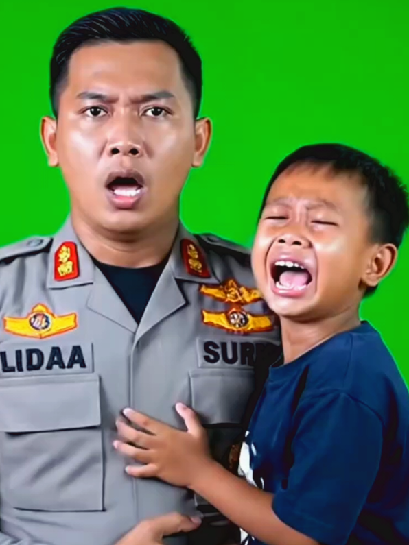 Awas siapa yg sering pukul pukul orang tua akan saya jemput.. #ai #polisitangkapanakmainhp #polisitangkapanaknakal #polisitangkapanakmalas #polisitangkapanak 