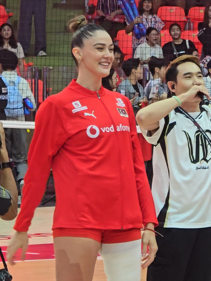 Zehra Güneş ยิ้มที เขิลตามเฉย🥰🏐 สวยส๊วย #วอลเลย์บอลหญิงชิงแชมป์โลก2025 #zehragunes #volleyball #วอลเลย์บอล #วอลเลย์บอลหญิง 