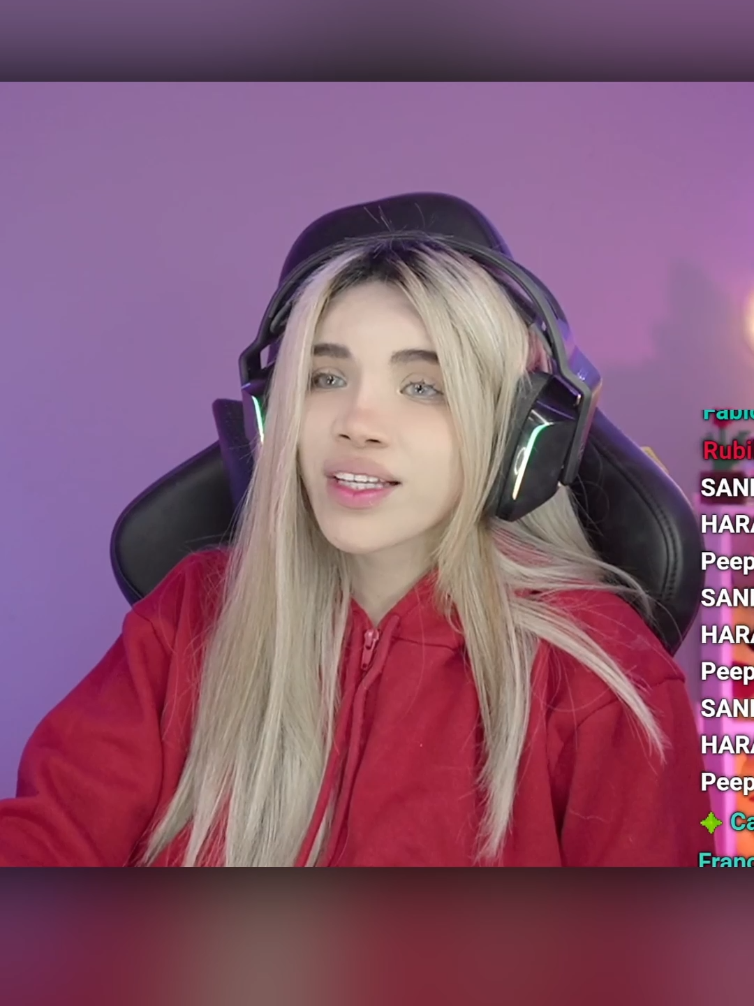 Sandraskins : Si no lo motivo Smash no se mueve 👀​ #sandraskins #smashdota #clips #kick #peru🇵🇪 #smashkins #streamer #paratii #fypp