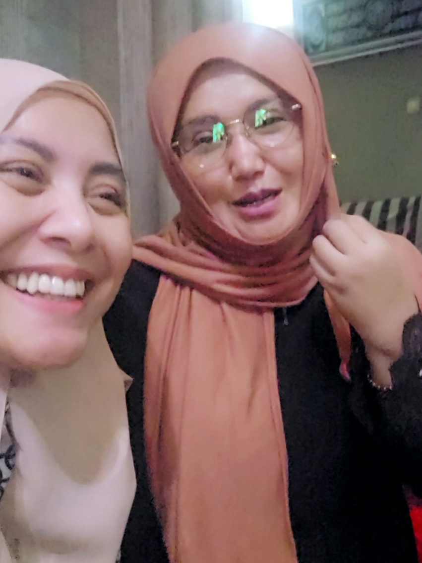 Membalas @lita.gumanti kagum dengan kesahajaan beliau, kangen canda tawa tth @evietamala236 , 😍🥰  #evietamala #artisdangdut #masukberandamu #dangduters #aniesatla 