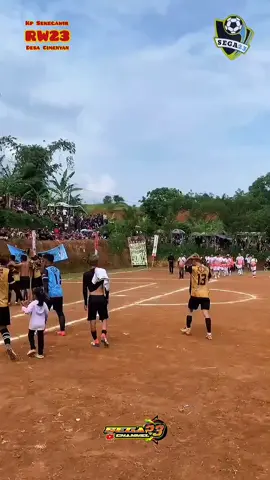 yel yel suporter sepakbola/sekegawir/bobotoh penyemangat pemain #sega23 #sega23fc #jimatcupdesacimenyan #sega23channel 