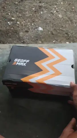 sepatu baru Geoff max MX faster #geoffmax #sepatuolahraga #sepaturunning #ModalKontenDoang  #lokalkeren 