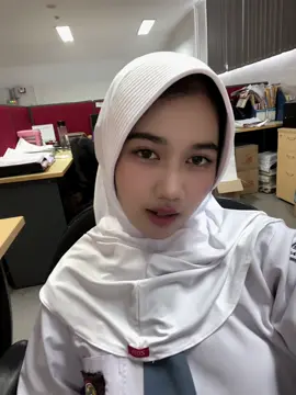 #4u 