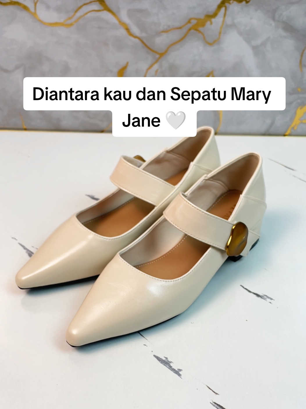 Diantara kau dan Sepatu Mary Jane🤍 #sepatuwanita #sepatuhighheels #sepatumaryjane #ikunka 
