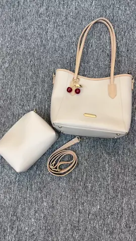 Cantik banget😍 #tas #taswanita #totebag #coquettebag #wildanstore #belilokal #fyp 