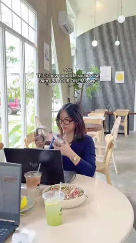Say goodbye to noisy café study and working sessions with grade headphones like JBL tour one M3 —Active noise cancelling —Clear voice calls —No noisy and annoying bg!!      ##headphones##techreco##ancheadphones##studytok@@JBLAudio@@JBL Store PH@@JBL PH Official