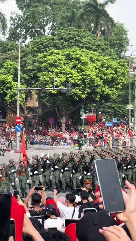 Trời ơi, bữa nay gặp Đ/c Lê Hoàng Hiệp vui quá trời. Trải nghiệm đỉnh nóc kịch trần#a80 #lehoanghiep 