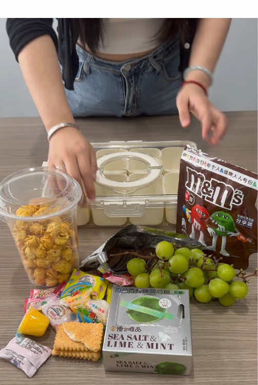 These are a good value for the price.They are sturdy.#snacktray #snackideas #snackbox #snackdrawer 