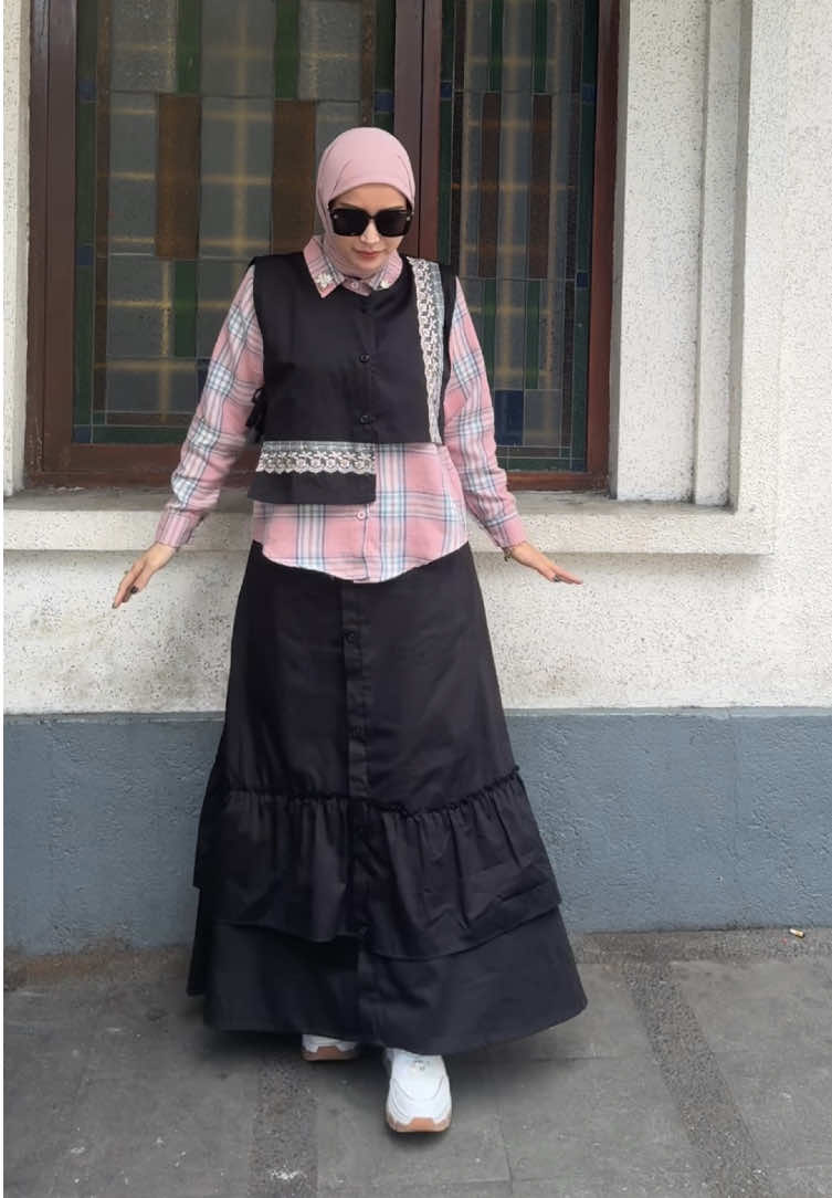 Yang hitam jangan sampe lepasss stocknya dikit lagii amanin dari sekaranggg🫵🏻😖🫶🏻