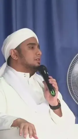 Habib hanif alathas nabi muhammad saw sang pendidik yang sempurna. 💞💞اللهم صل على سيدنا محمد وعلى ال سيدنا محمد💞💞 SEMOGA BERMANFAAT UNTUK KITA SEMUA💞💞 AMIIIN YAROB🤲🤲🤲 #habibhanifalathos #habibhanif #habib #pecintahabib #ceramah #maulidnabimuhamammadsaw 