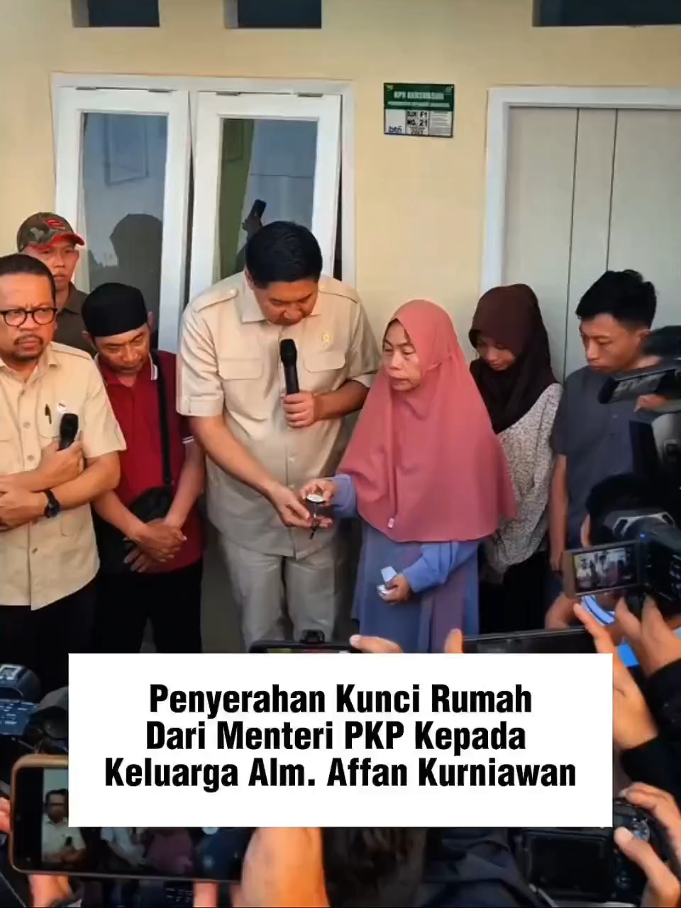 Menteri PKP beri rumah subsidi untuk keluarga Alm. Affan Kurniawan🥀🥹 #fyp #indonesia🇮🇩 #affan #ojekonline