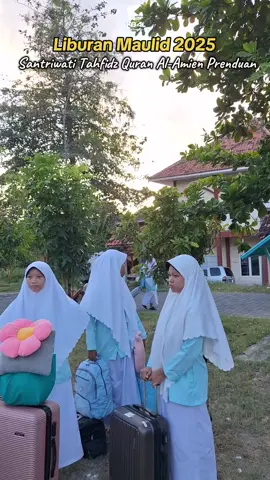 Selamat Berlibur..... #liburan  #santriwati  #alamienprenduan  #tahfidz_quran  #foryou 