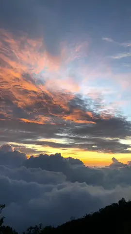 alhamdulliah ga sia”#fyp#mountain#gunungceremai#gunungciremaivialinggajati  
