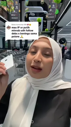 Komen sekarang kamu mau hp apa  #pstoreberbagiiphone #hadiahiphoneterbaru #giveawayputrasiregar #rekomendasiiphone #iphone17promax