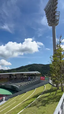 宮崎県都城市に完成した、KUROKIRI STADIUM 宮崎県山之口陸上競技場 #宮崎県 #都城市 #KUROKIRISTADIUM #宮崎県山之口陸上競技場 #アスレチックトレーナー #さすらいの旅人