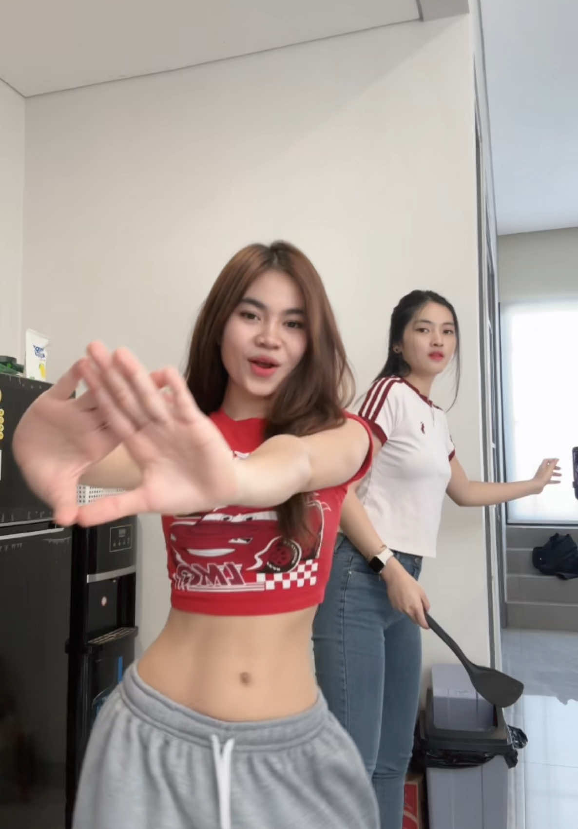 Menghibur irang masak🤣