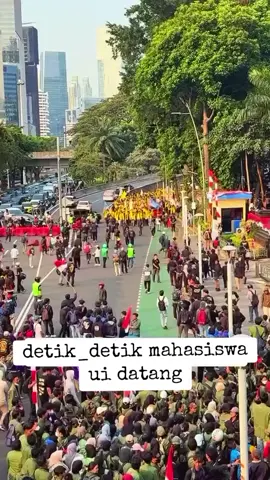 ketika team kuning tiba di lokasi #demomahasiswa #ui #demodpr #2025 