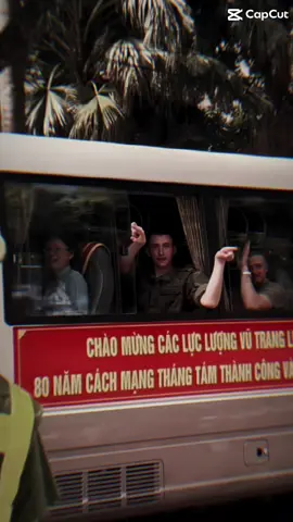 Chắc Gấu này ủ bài vẽ tim để ngày cuối #ngadieubinh #vietnamdieubinh #russia #Dieubinhnnga #vietnam #a80 