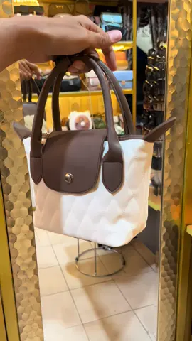 Ini gimana sih tiktokshop kok baik banget ngasih harga tas sebagus ini gak bikin kantong kering #shoulderbagwanita #tasselempangwanita #taswanitaelegan #handbagwanita 