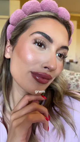 grwm💘💖💕 #glowymakeup #viralmakeup 
