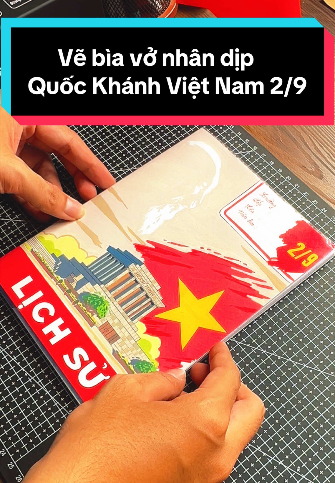 Một chiếc bìa vở đặc biệt 🇻🇳🎇 Đem theo đi học tự hào thì thôi nhé luôn!!! #a80 #vietnam #viral #fyp #backtoschool