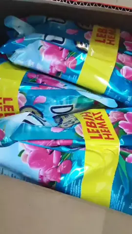 promo murah downy lagi diskon cek keranjang kuning #downy #promodowny #pewangipakaian #pelembutrambut #downypromo 