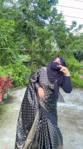দেখো বিদাশে#foryou #foryoupage #bdtiktokofficial #tiktokofficial #fypシ゚ @Gaanchill Music  @dolonakter400 