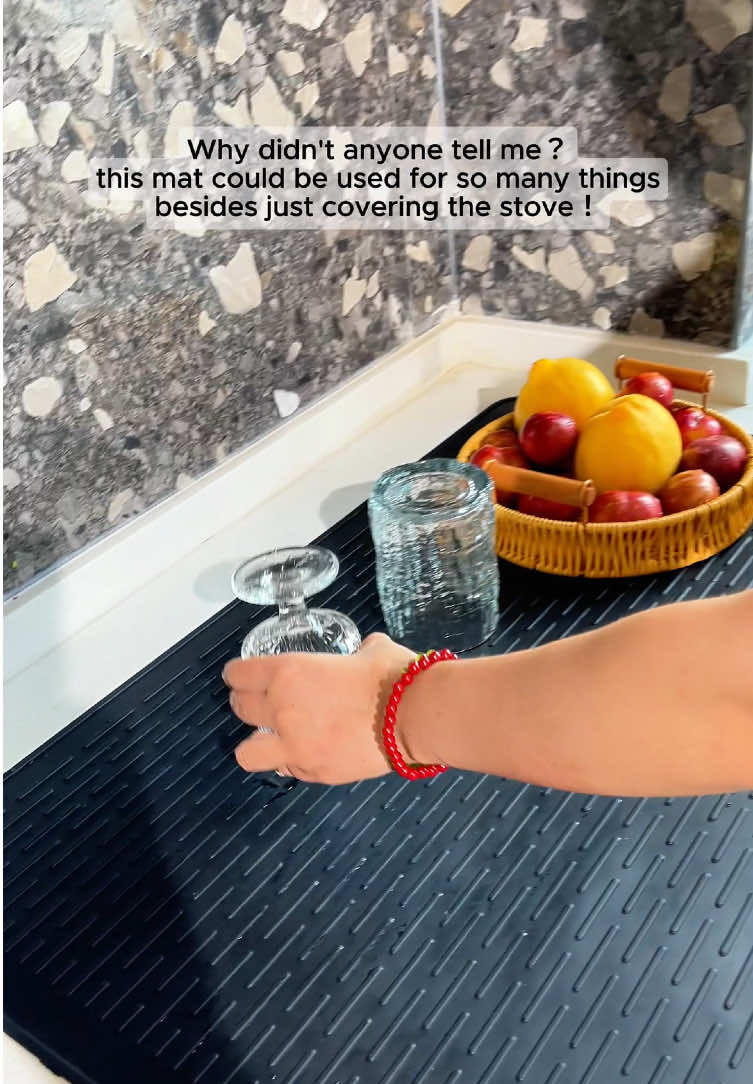 Durable, heat-resistant, and easy-to-clean multi-purpose silicone mat with built-in drainage channels! Limited-time flash sale under $10—don't miss out! #StovetopCover #SiliconeMat #NonSlipMat #KitchenTools #LaborDay