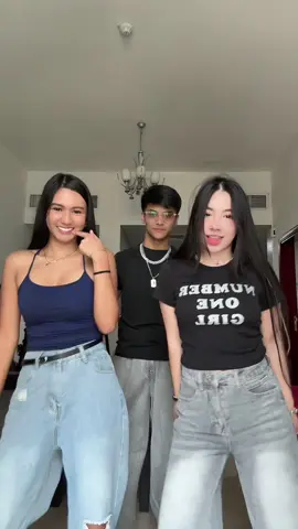 miss ka na namin @Celine Nobleza 🥺 @Marc Daniel Bernardo #Lynni #LYNNIxDANIEL 