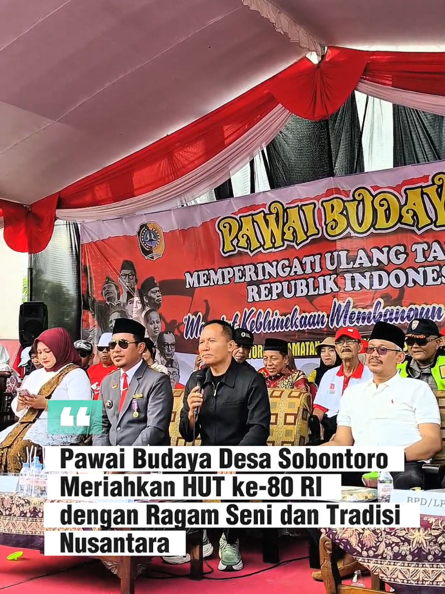 Alhamdulillah saya berkesempatan menyaksikan Pawai Budaya Desa Sobontoro di tanggal 31 Agustus kemarin dalam rangka memperingati HUT ke-80 Republik Indonesia. Berbagai penampilan seni, tradisi, dan adat dari berbagai daerah ditampilkan dengan penuh semangat sebagai wujud cinta terhadap budaya bangsa. Saya turut merasakan antusiasme warga yang hadir memenuhi jalan untuk menyaksikan kemeriahan acara ini. Semoga kegiatan seperti ini terus menjadi ruang kebersamaan, pelestarian budaya, dan mempererat persaudaraan di tengah masyarakat. #wabuptulungagung  #ag2_tulungagung  #tulungagungmaju  #jagatulungagung #jogotulungagungmu 